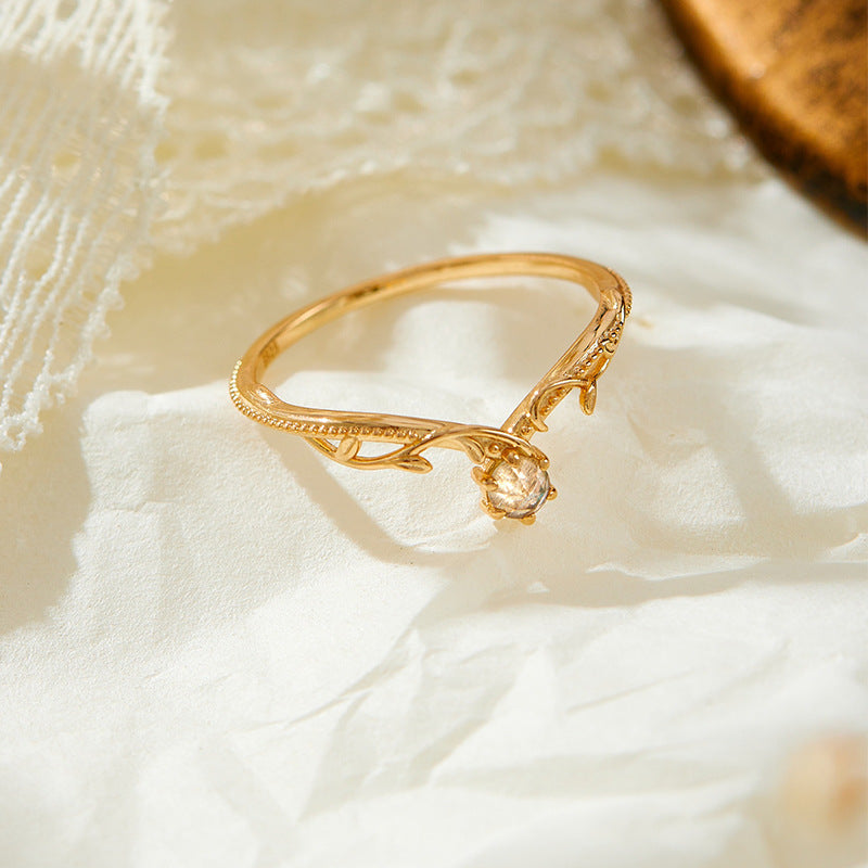 Celestial Whisper | V-Arc Vine Ring