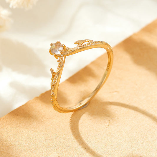 Celestial Whisper | V-Arc Vine Ring